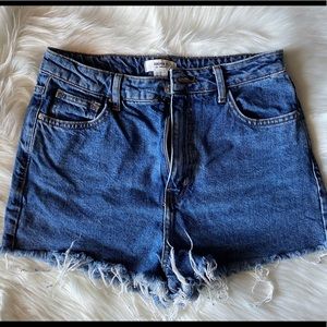 High waist denim shorts